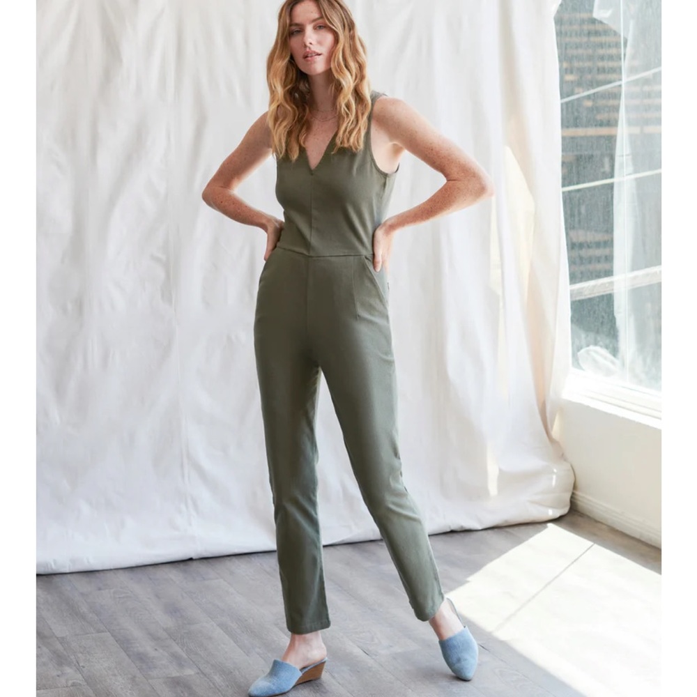 WVN sure thing jumpsuit green small NWT